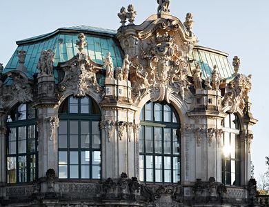 zoogdier Huidige Iedereen Muurpaviljoen van het Zwinger Paleis, Dresden, Duitsland