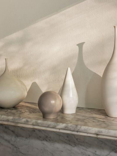 Metropole, Ball End, Spear