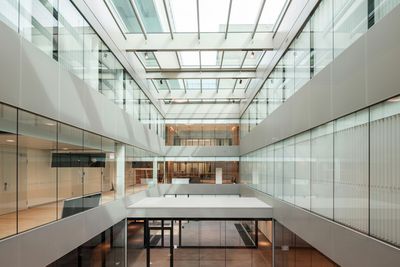 Systèmes de rideaux à bandes verticales, SG 2960, Colorama 2, Rehaklinik, Bellikon, Switzerland