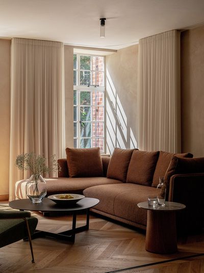 Gordijnsystemen, SG 6870, Colorama 1, Ashley Court, London, United Kingdom