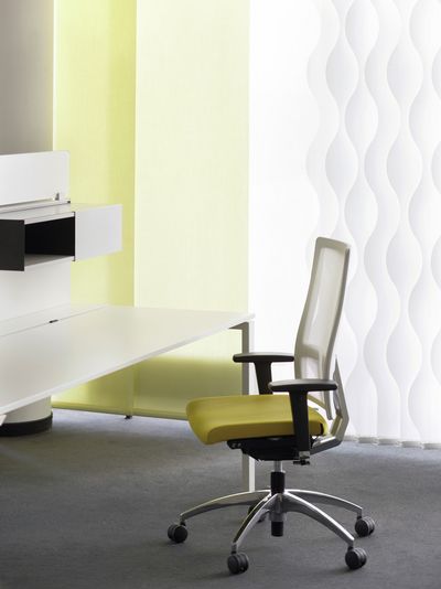 Systèmes de rideaux à bandes verticales, SG 2810, Multi Visio, Room shot "Kranhaus", Cologne, Germany, Vertical Waves