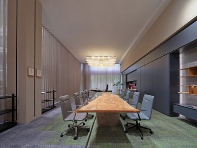 Elektrisch bediende gordijnsystemen, SG 5600, Colorama 1, UFOU Showroom, Shanghai, China