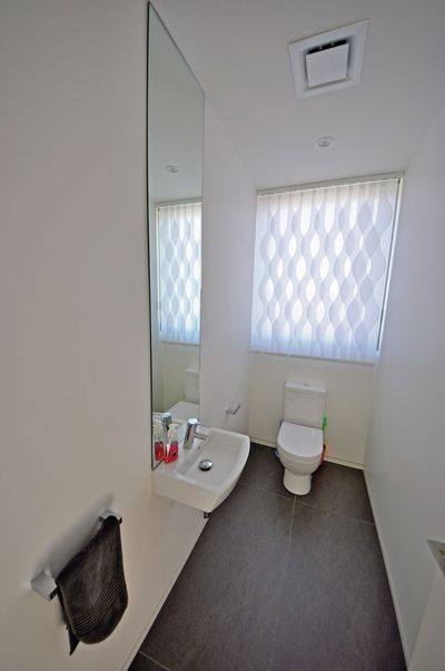 Verticale lamelgordijnsystemen, Multi Visio, Room shot "Private Home", Melbourne, Australia, Vertical Waves